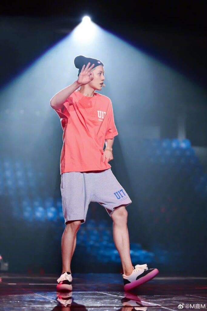 鹿晗 鹿晗演唱会 鹿晗三巡 鹿晗三巡收官场 鹿晗三巡收官场直播 海外看鹿晗三巡收官场直播 鹿晗三巡收官场直播在哪看 海外看不了鹿晗三巡收官场直播怎么办 国外使用抖音有限制怎么解决