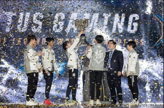 国外怎么玩国内游戏